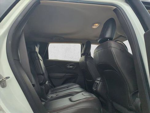 Used 2014 Jeep Cherokee Trailhawk w/ Leather Interior Group image 14