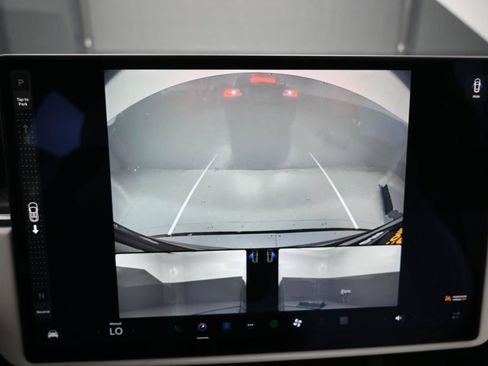 Used 2022 Tesla Model X Plaid AWD/4WD image 9