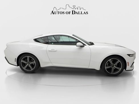Used 2024 Ford Mustang Premium RWD image 11