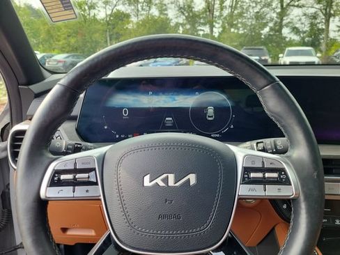 Used 2025 Kia Telluride SX X-Line AWD/4WD image 25