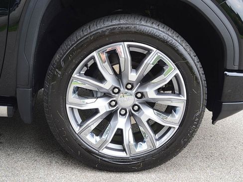 Used 2024 GMC Sierra 1500 Denali AWD/4WD image 12