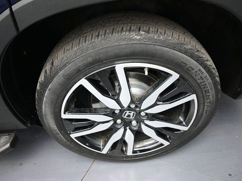 Certified 2022 Honda Pilot Touring image 15