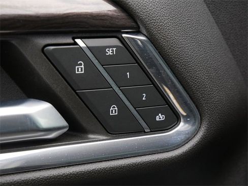 Used 2023 Chevrolet Silverado 1500 LTZ w/ LTZ Premium Package image 16