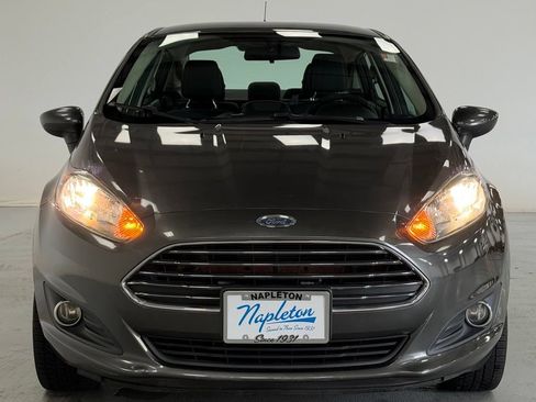 Used 2019 Ford Fiesta SE w/ Equipment Group 201A FWD image 4