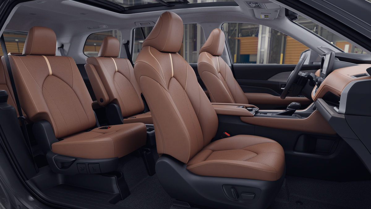 New 2026 Toyota Grand Highlander AWD image 20