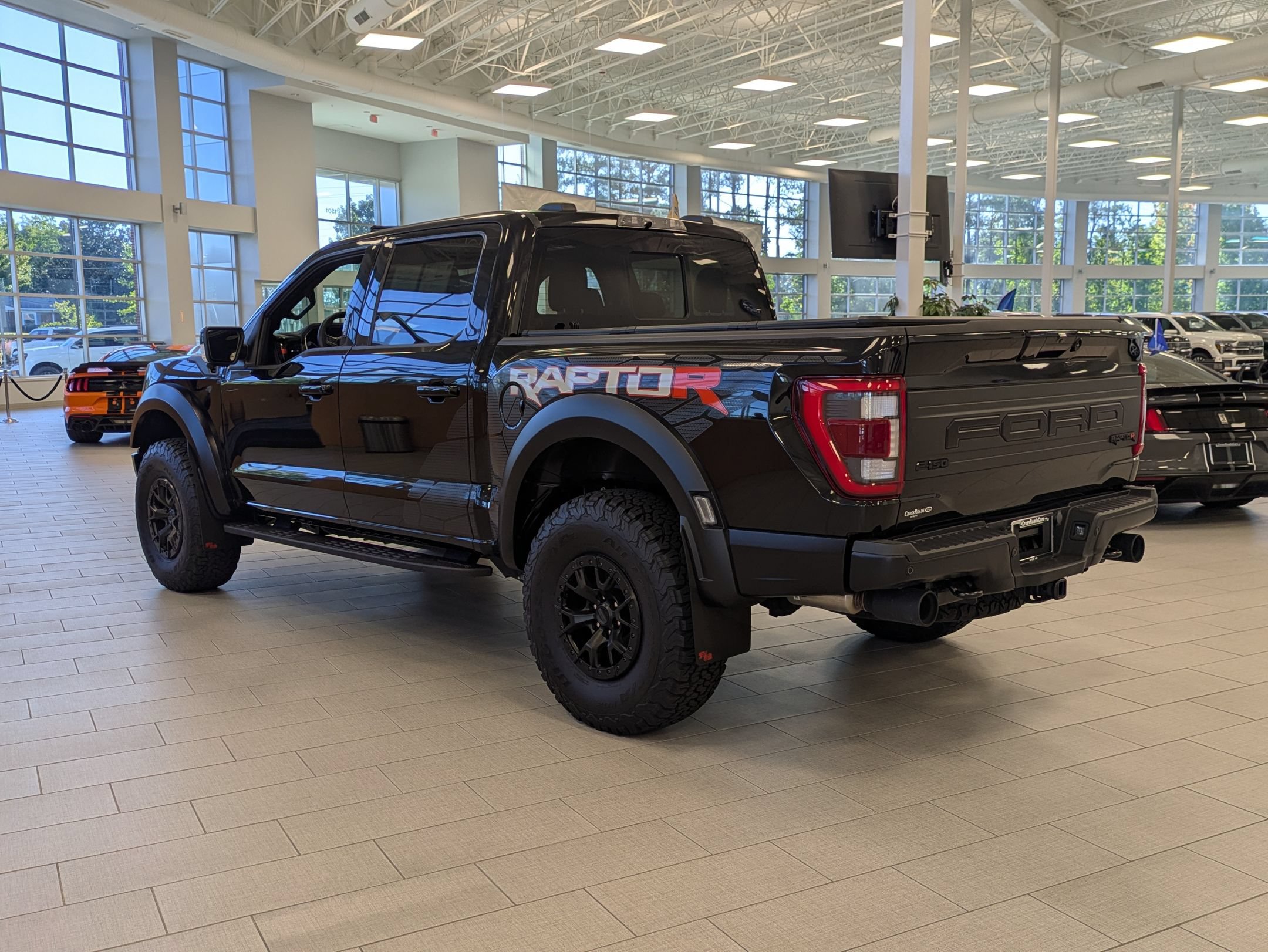 Certified 2023 Ford F150 Raptor w/ Equipment Group 802A Raptor R AWD/4WD image 6