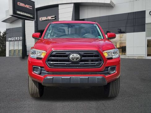 Used 2019 Toyota Tacoma SR w/ SR Convenience Package RWD image 19
