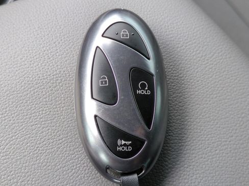 Certified 2025 Hyundai Elantra SEL FWD image 28