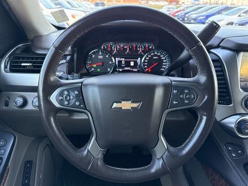 Used 2018 Chevrolet Suburban Premier image 24