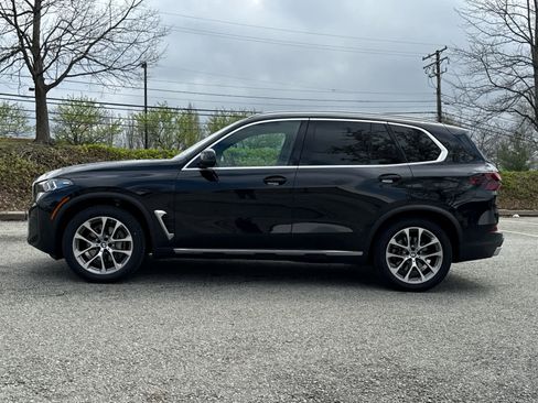 Certified 2025 BMW X5 xDrive40i image 5