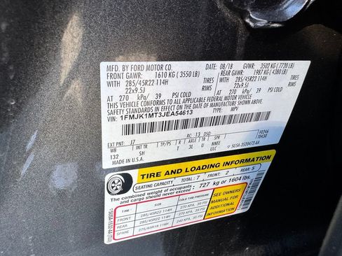 Used 2018 Ford Expedition Max Platinum AWD/4WD image 28