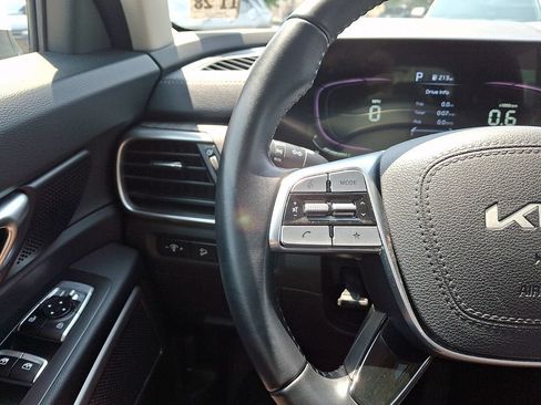 Used 2024 Kia Telluride EX FWD image 22