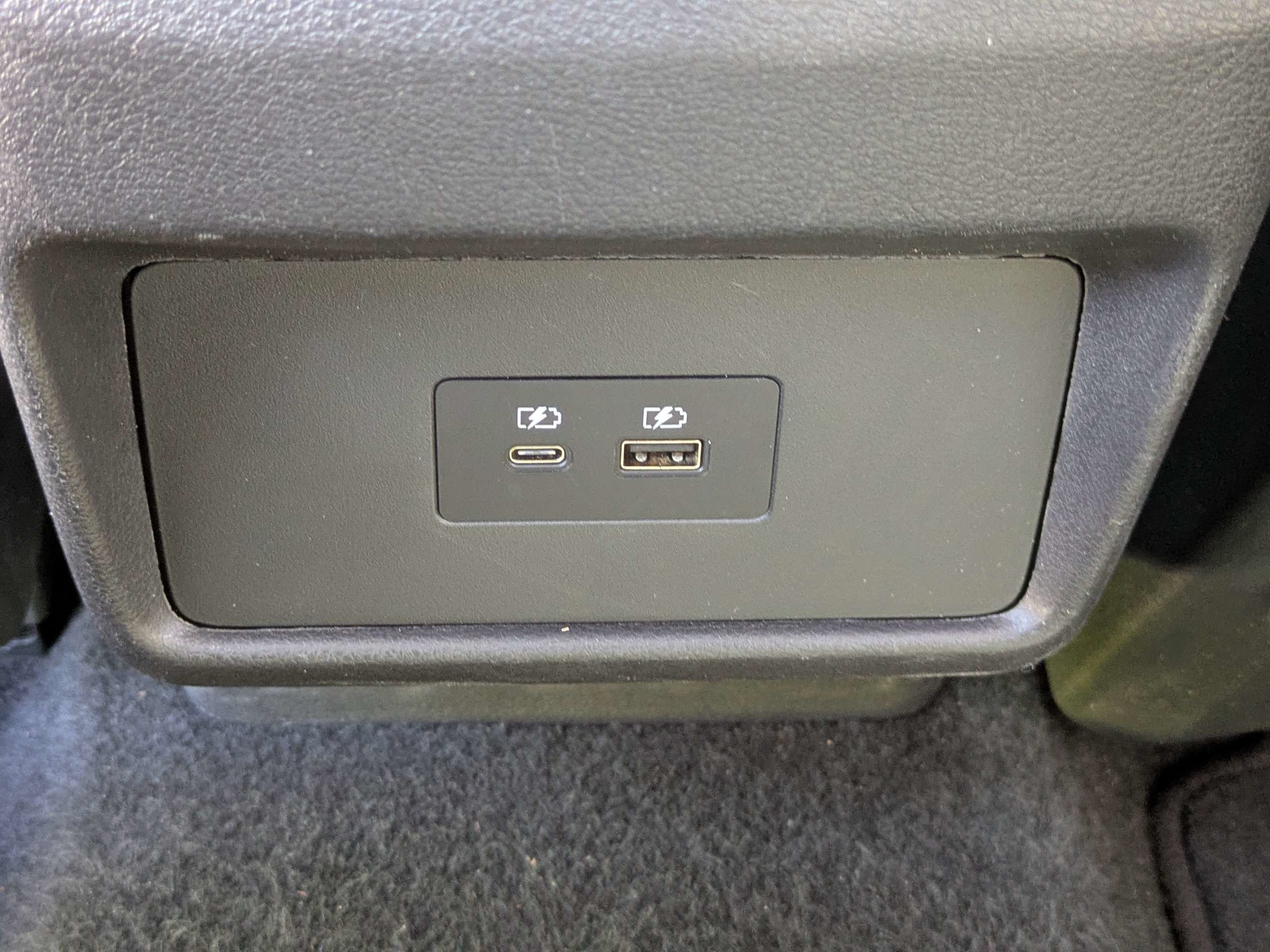 Certified 2023 Nissan Rogue SV FWD image 15