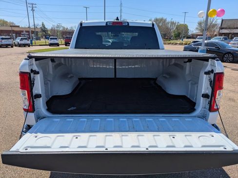 Used 2021 RAM 1500 Big Horn image 5
