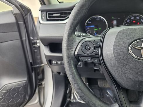 Used 2019 Toyota RAV4 XLE image 62