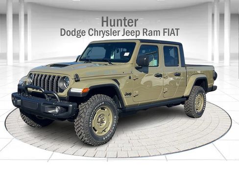 New 2026 Jeep Gladiator Willys AWD/4WD image 1