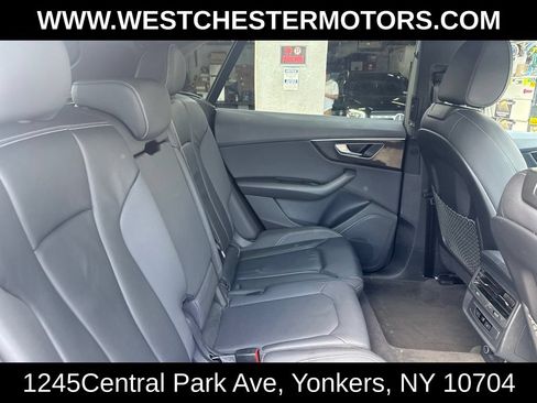 Used 2021 Audi Q8 Premium w/ Black Optic Package AWD/4WD image 18
