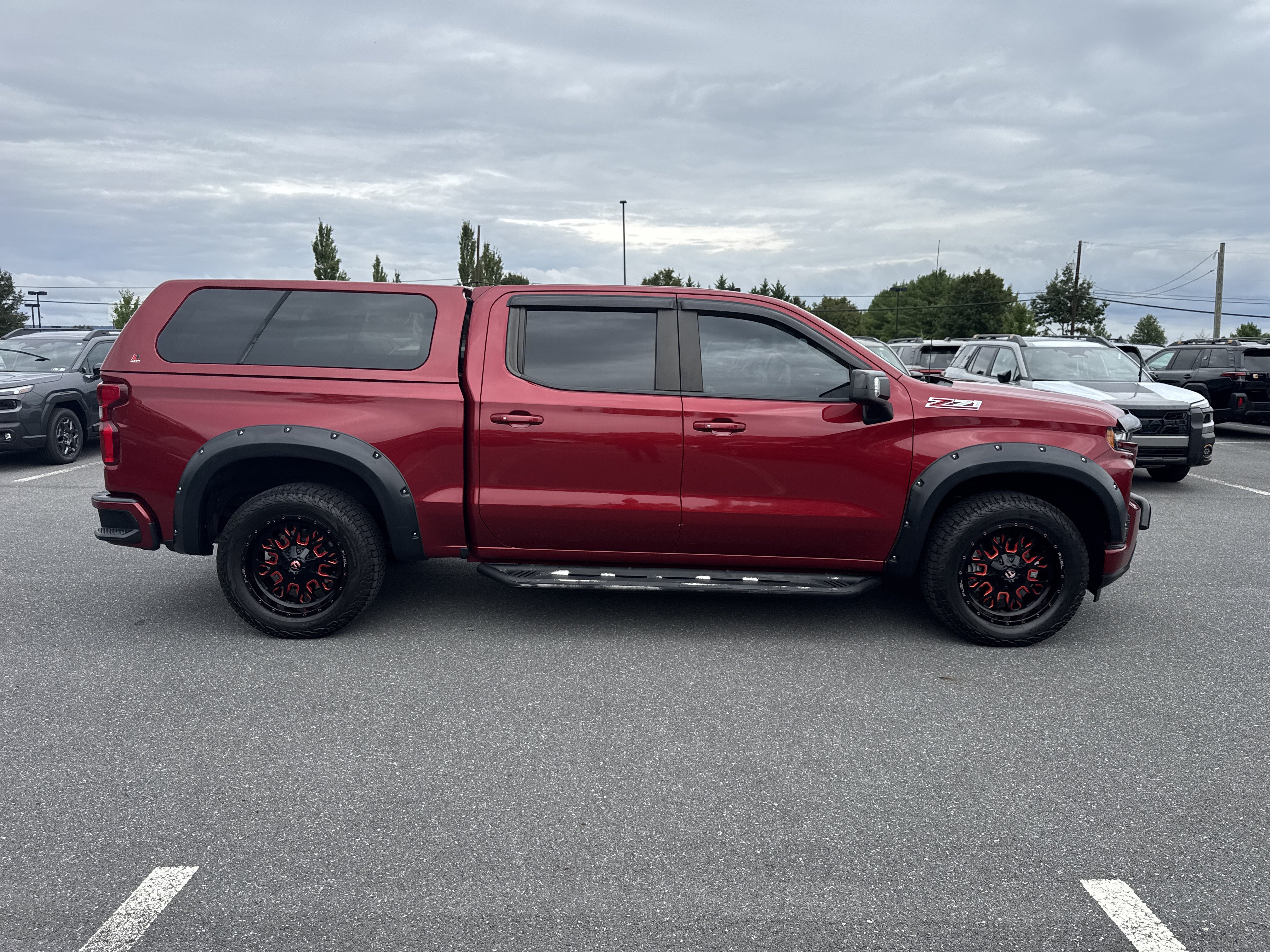 Used 2019 Chevrolet Silverado 1500 RST AWD/4WD image 36
