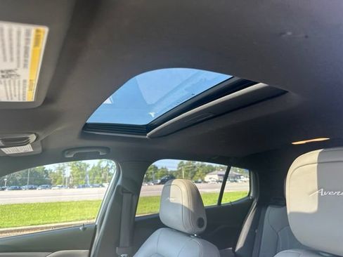 Used 2024 Buick Envista Avenir FWD image 33
