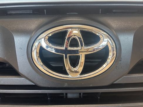Used 2023 Toyota Tundra SR5 w/ SR5 Premium Package AWD/4WD image 9