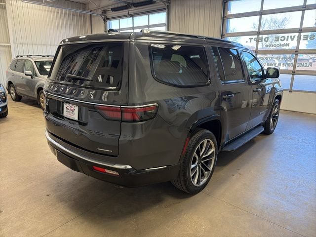 Used 2024 Jeep Wagoneer Series II w/ Premium Group I AWD/4WD image 5