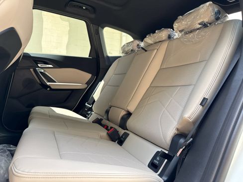 Used 2025 BMW X1 xDrive28i w/ Convenience Package image 16