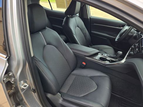 Used 2023 Toyota Camry XSE w/ Cold Weather Package FWD image 25