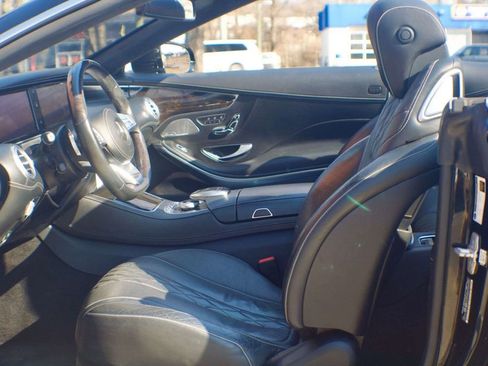 Used 2017 Mercedes-Benz S 550 Cabriolet image 19