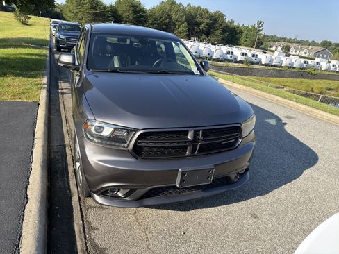 Used 2017 Dodge Durango GT w/ Nav & Power Liftgate Group AWD/4WD image 3