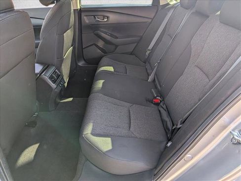 Certified 2025 Honda Accord LX image 17