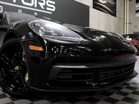 Used 2018 Porsche Panamera 4 image 70