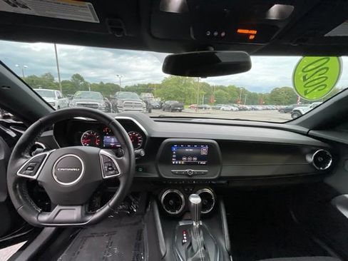 Used 2020 Chevrolet Camaro LT RWD image 13