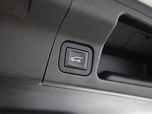 Used 2019 GMC Acadia Denali AWD/4WD image 38