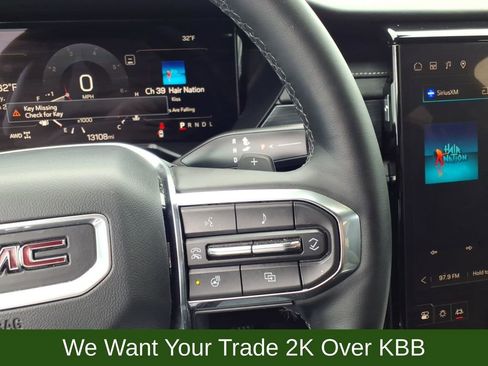 Used 2025 GMC Acadia Elevation image 26