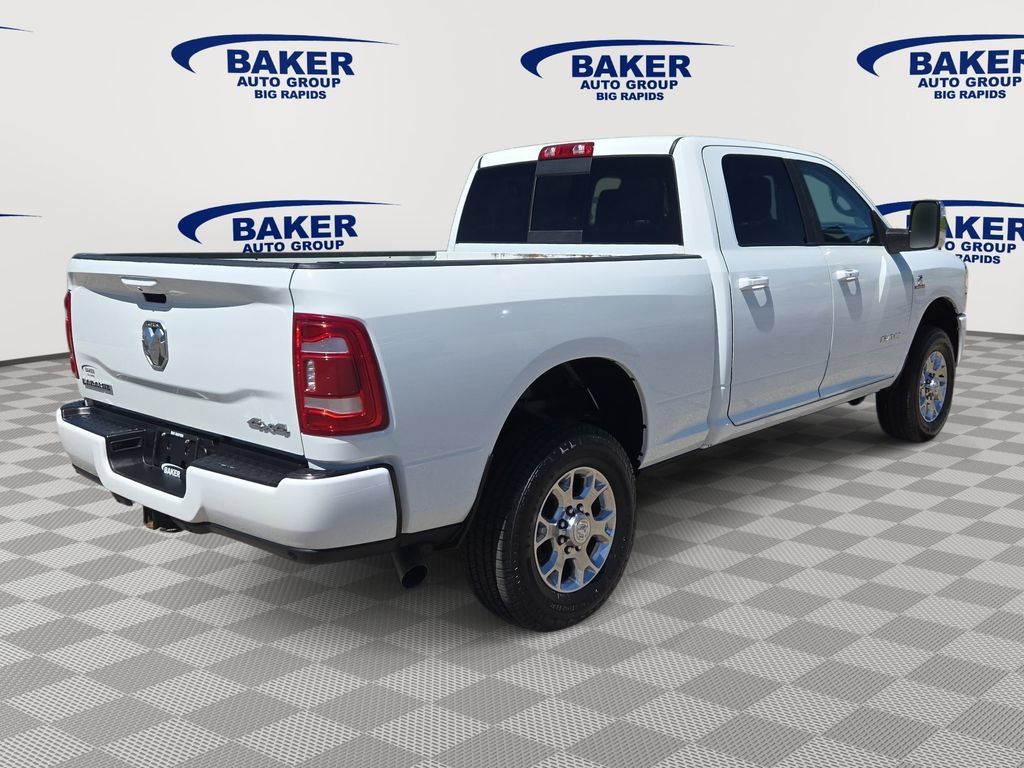 Used 2024 RAM 2500 Laramie AWD/4WD image 3