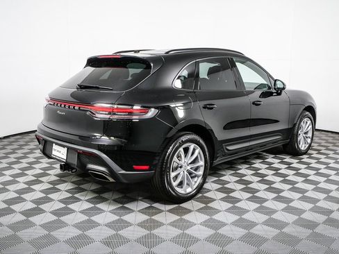 Certified 2025 Porsche Macan image 31
