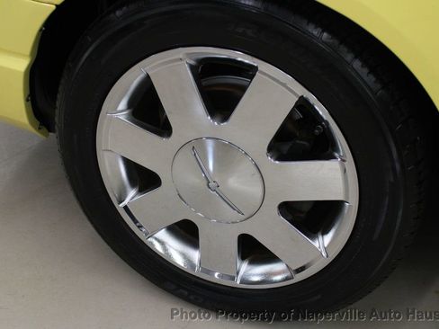 Used 2002 Ford Thunderbird image 10