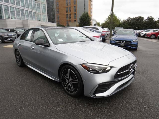 Used 2023 Mercedes-Benz C 300 4MATIC Sedan image 5