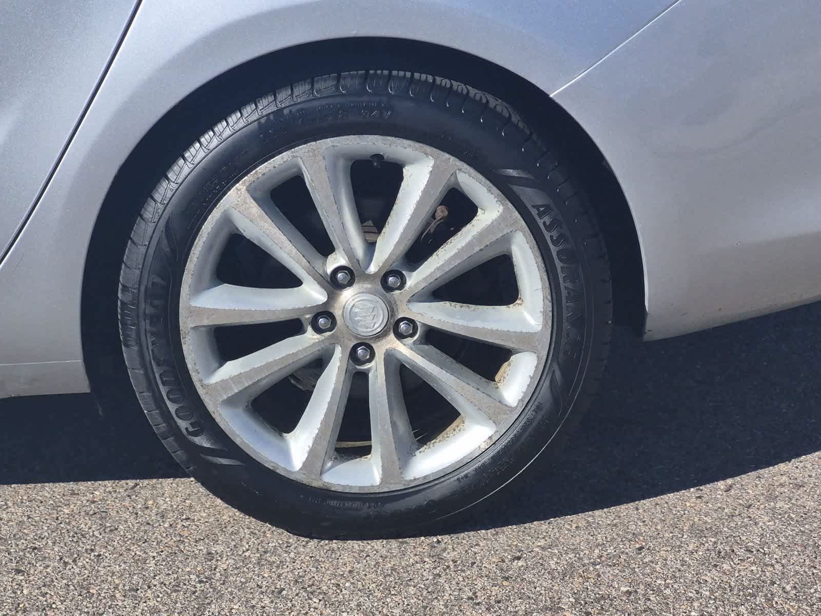 Used 2013 Buick Verano FWD image 14