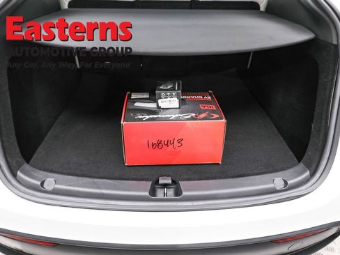 Used 2023 Tesla Model Y Long Range image 9