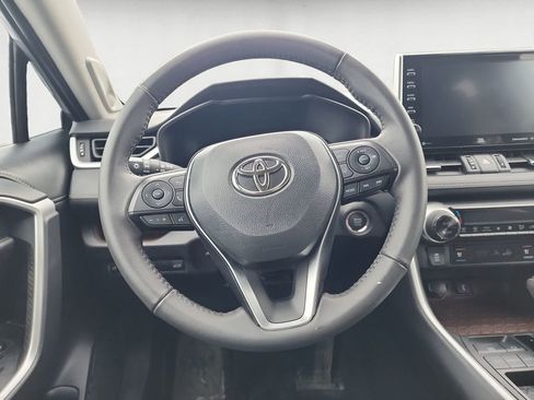 Certified 2022 Toyota RAV4 Limited image 12