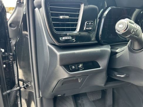 Used 2023 Lexus NX 250 FWD w/ Towing Package (2000 Lbs) image 39