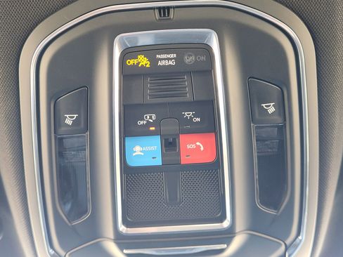 Used 2025 Dodge Charger R/T w/ Quick Order Package 25M R/T image 21