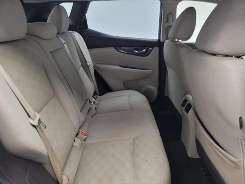 Used 2019 Nissan Rogue Sport SV image 19