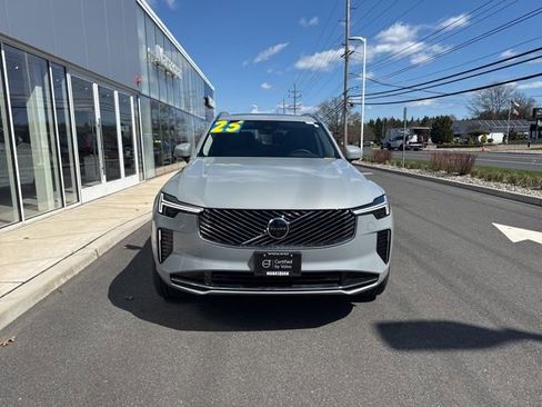 Certified 2025 Volvo XC90 B6 Plus image 7