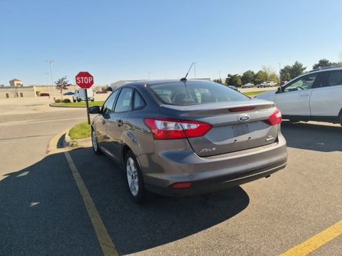 Used 2014 Ford Focus SE FWD image 7