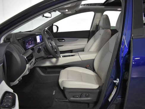 Used 2025 Nissan Murano SL w/ Cargo Package AWD/4WD image 11