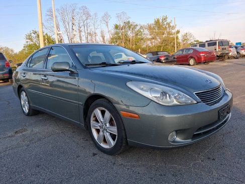 Used 2005 Lexus ES 330 FWD image 3