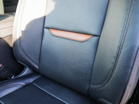 Used 2024 GMC Sierra 2500 AT4 w/ AT4 Premium Plus Package image 31