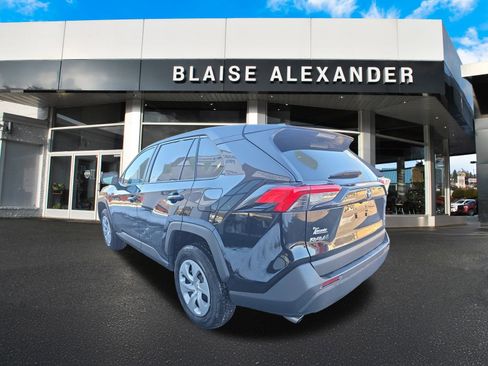 Used 2025 Toyota RAV4 LE image 8
